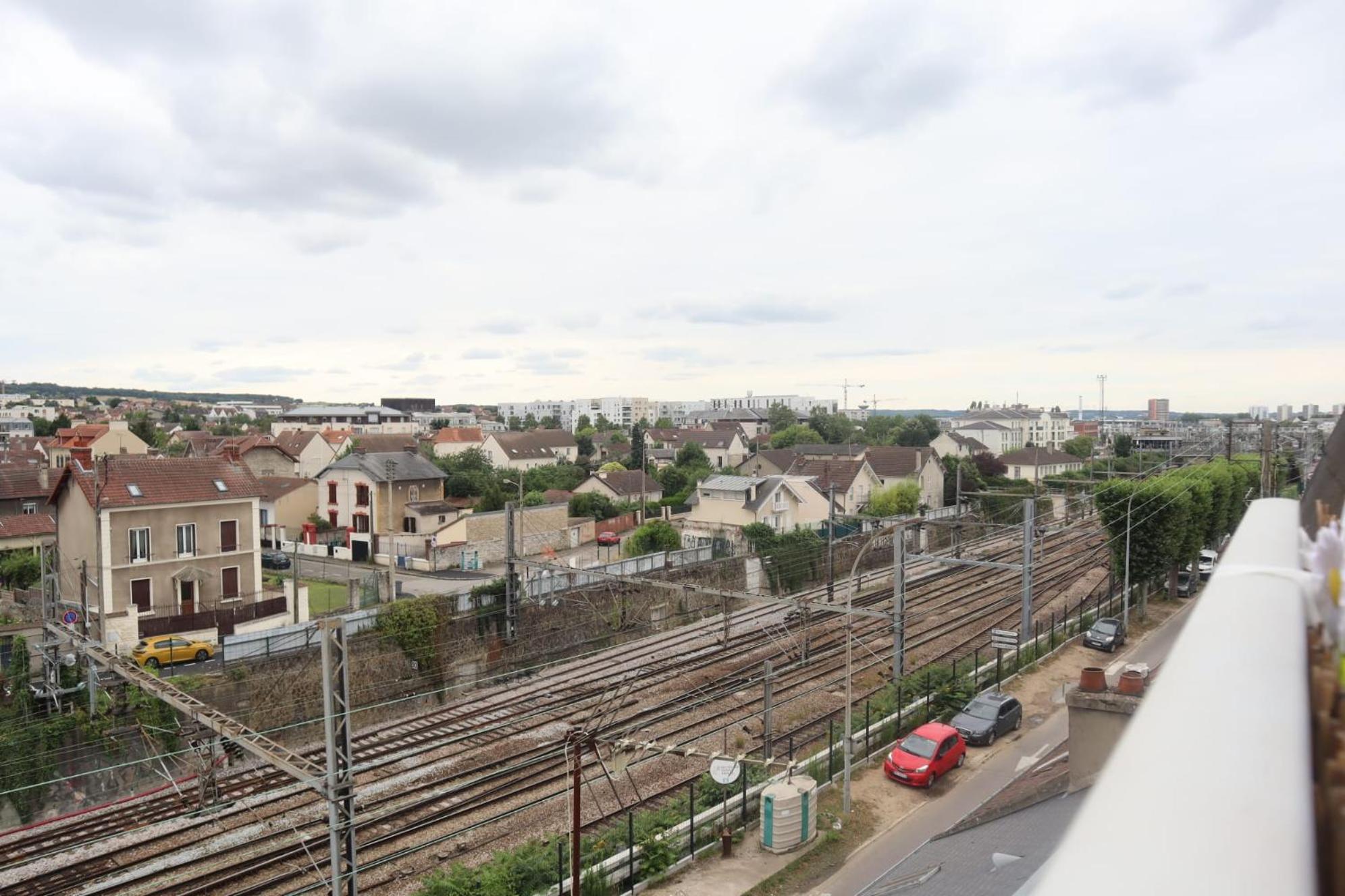 Apartament Cosy Sun-Mantes-La-Jolie Zewnętrze zdjęcie